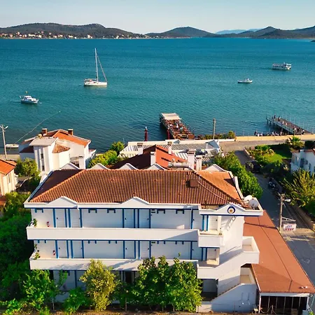 Ezer Hotel 2*