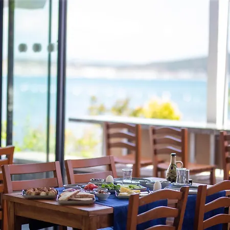 Hotel Ezer Ayvalı